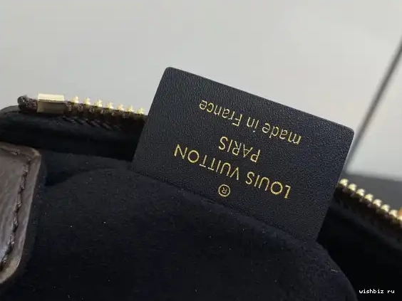 WIS Louis Vuitton Slim Trunk-23*12*4CM 0611